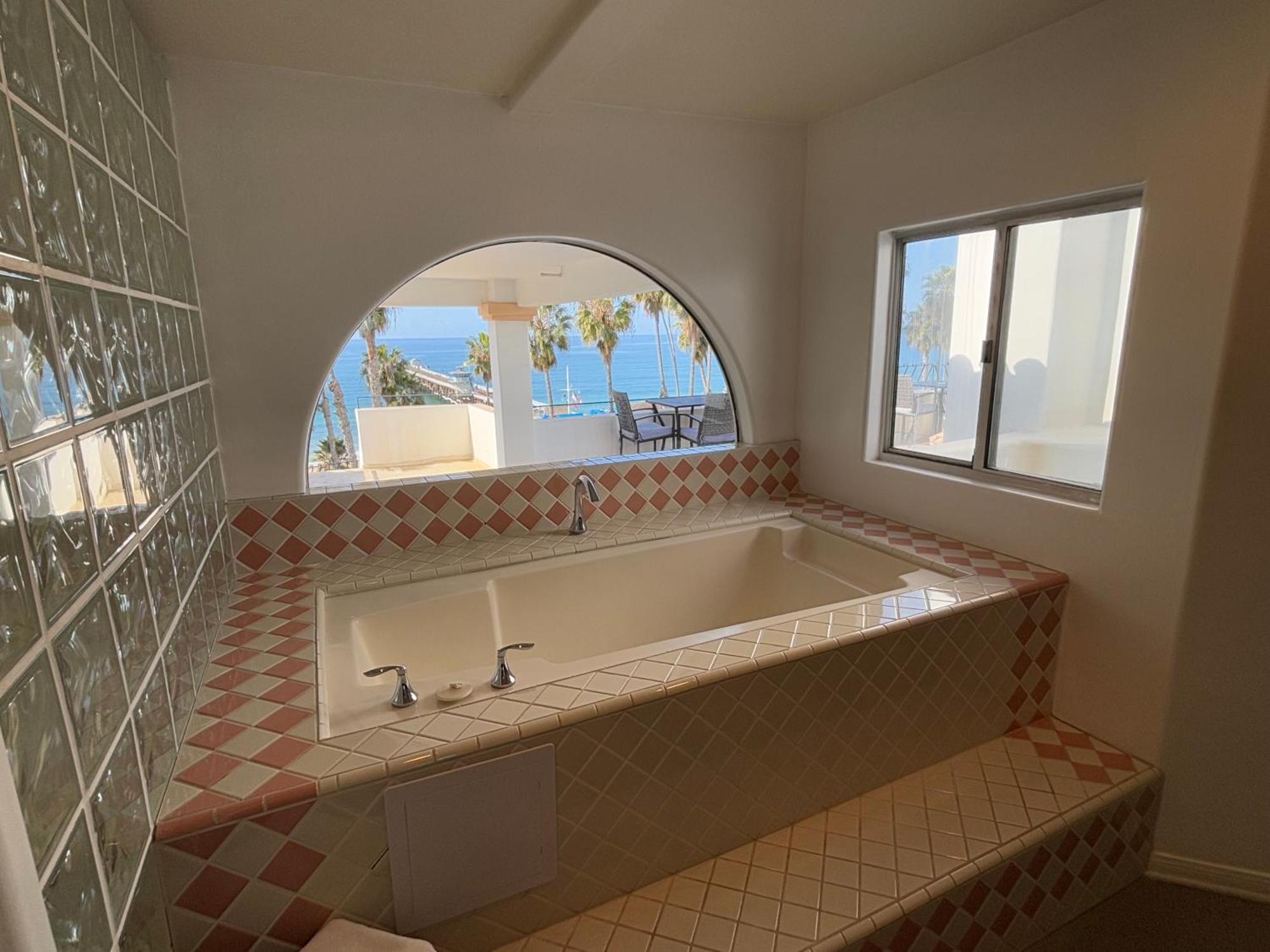 Casa Tropicana San Clemente Rum bild